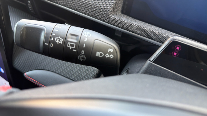 Ford Mustang Mach-E 203kW Premium 88kWh RWD 5dr Auto Electric Estate - Image 34